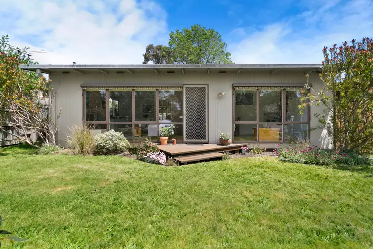 Second view of Homely house listing, 7 Glen Alvie Street, Seaford VIC 3198