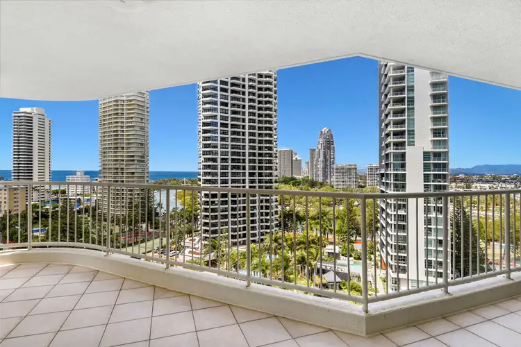 27/20 Cronin Avenue, Main Beach QLD 4217