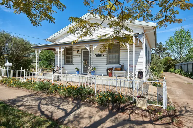 74 Mirrool Street, Coolamon NSW 2701