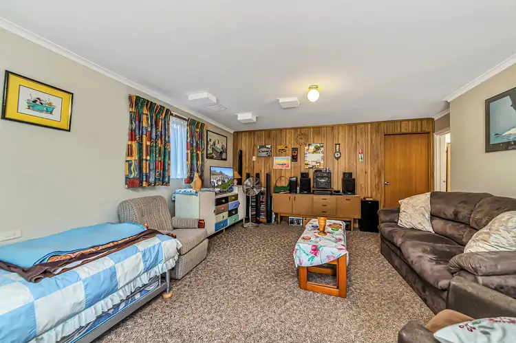 Third view of Homely house listing, 4 Nimmitabel Place, Queanbeyan NSW 2620