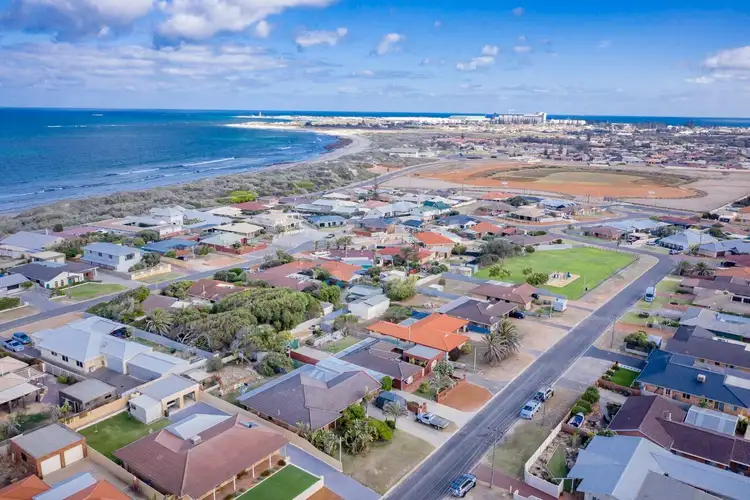Seventh view of Homely house listing, 11 Hakea Street, Tarcoola Beach WA 6530