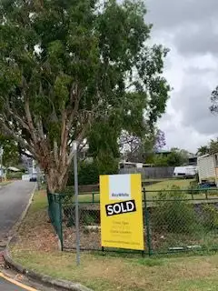27 Macdonald Street, Norman Park QLD 4170