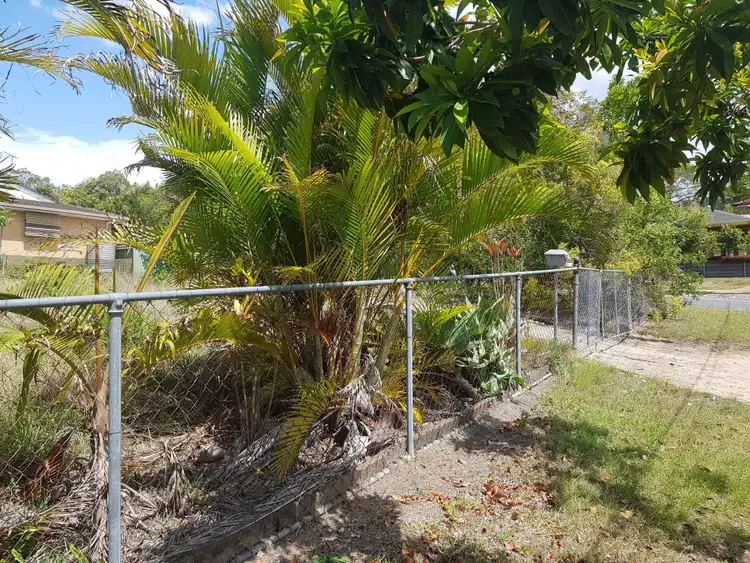 19 Woodlands Drive, Rochedale South QLD 4123