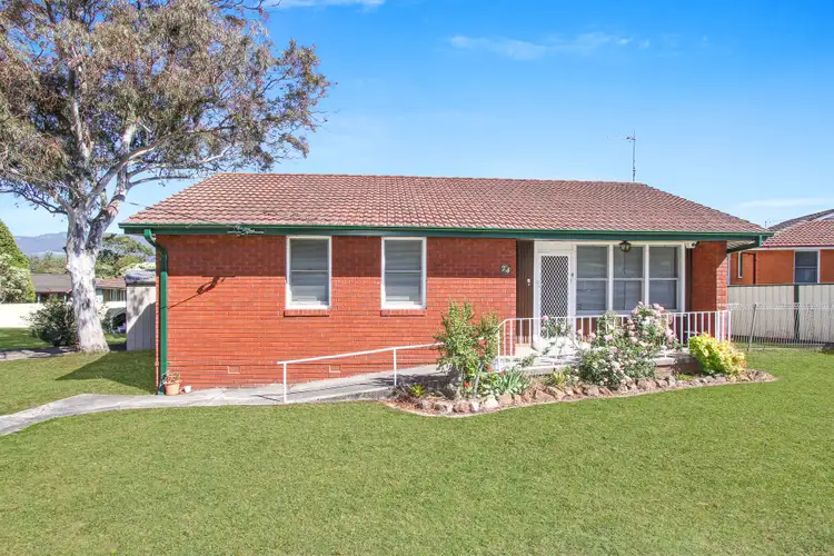 24 Galong Crescent, Koonawarra NSW 2530