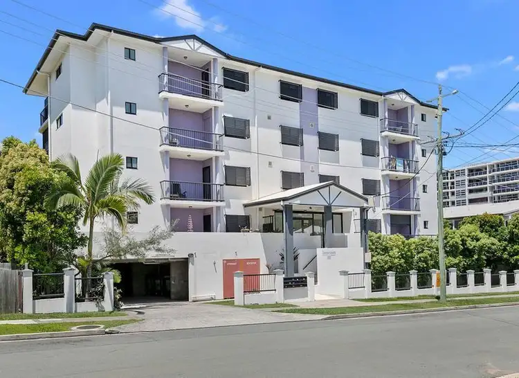 Second view of Homely unit listing, 8/152 Mein Street, Scarborough QLD 4020