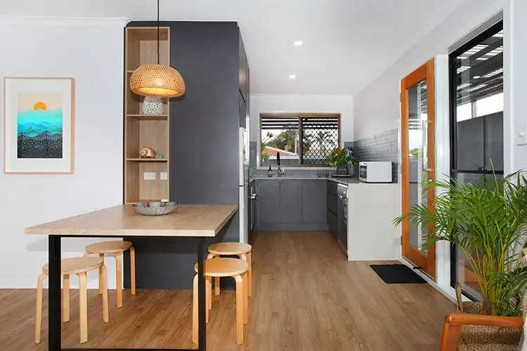 1/6 Currawan Street, Warana QLD 4575