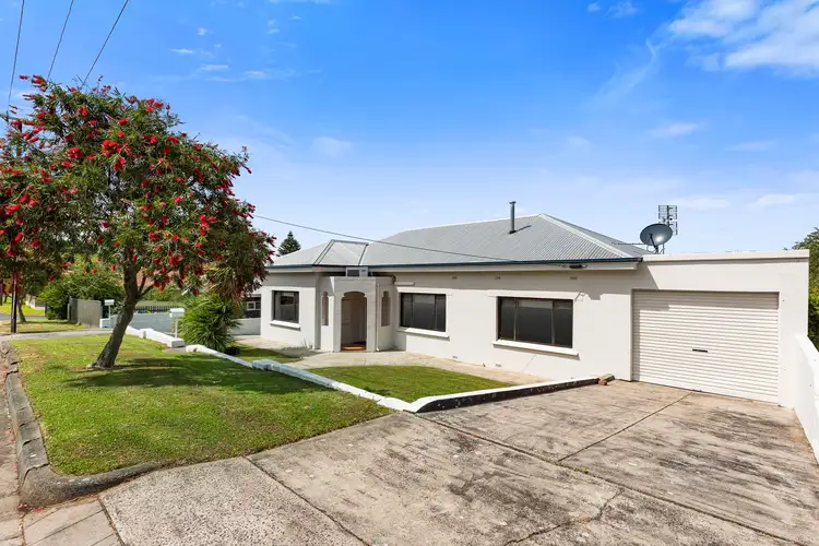 11 Montgomery Avenue, Mount Gambier SA 5290