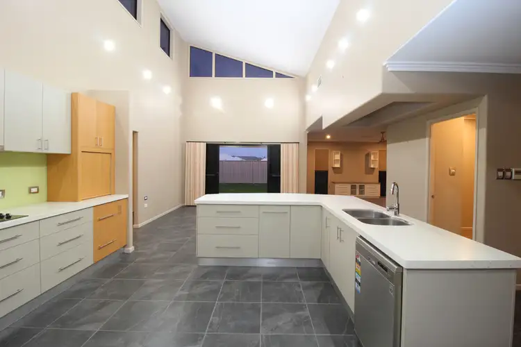 Fifth view of Homely house listing, 21 Callaghan Street, Emerald QLD 4720