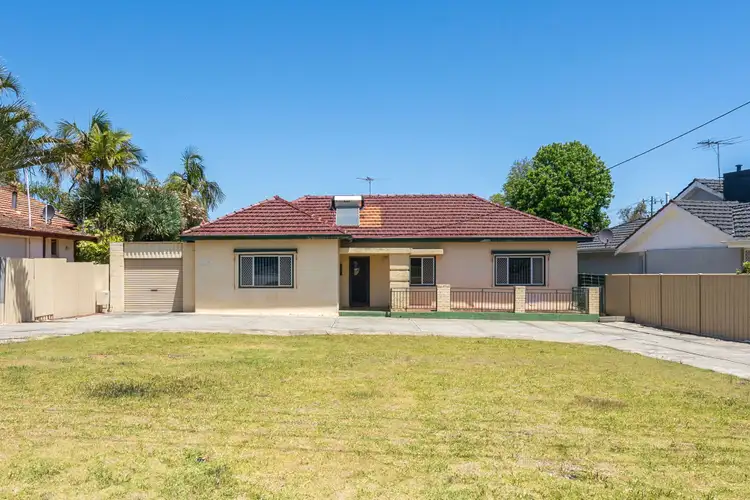 115 The Strand, Bedford WA 6052