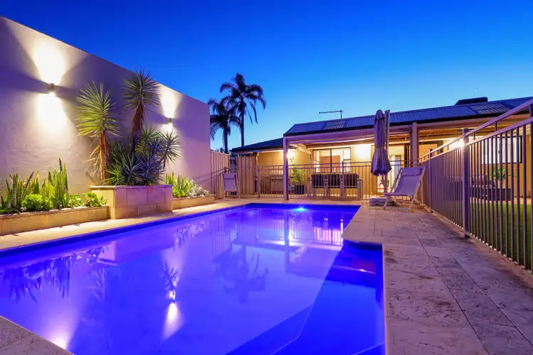 18 Luderman Road, Noranda WA 6062