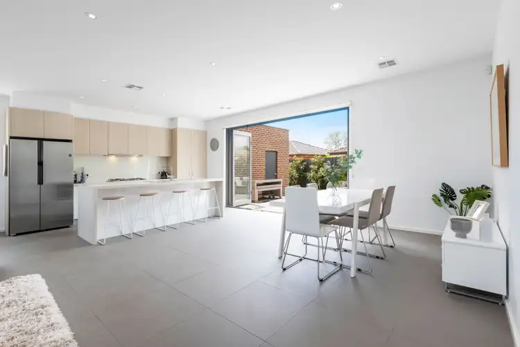 2/55 Argyle Avenue, Chelsea VIC 3196