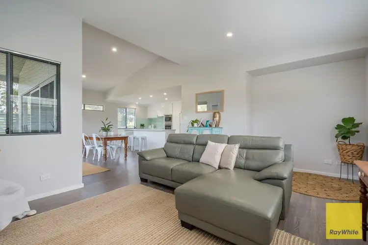 Sixth view of Homely house listing, 7 Greyhound Circle, Lockyer WA 6330