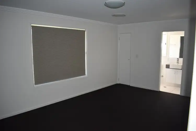 Sixth view of Homely house listing, 2 Randwick Road, Emerald QLD 4720