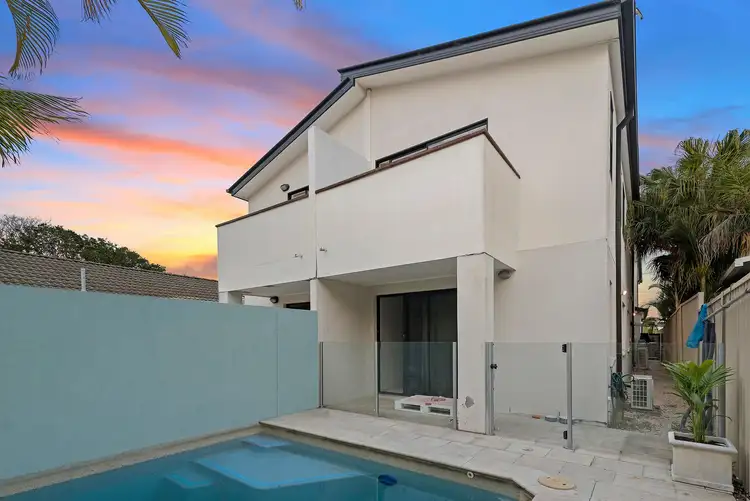 Fifth view of Homely semi-detached listing, 1/90 Leyte Avenue, Palm Beach QLD 4221