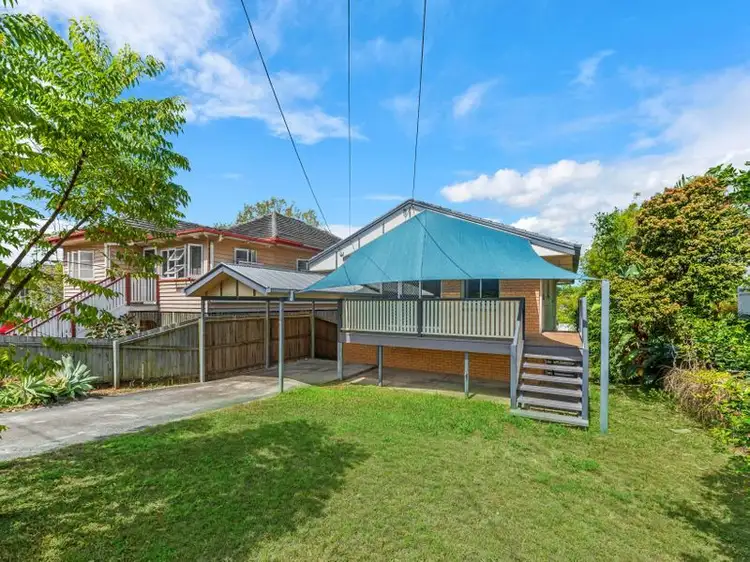 36 Bulgin Avenue, Wynnum West QLD 4178