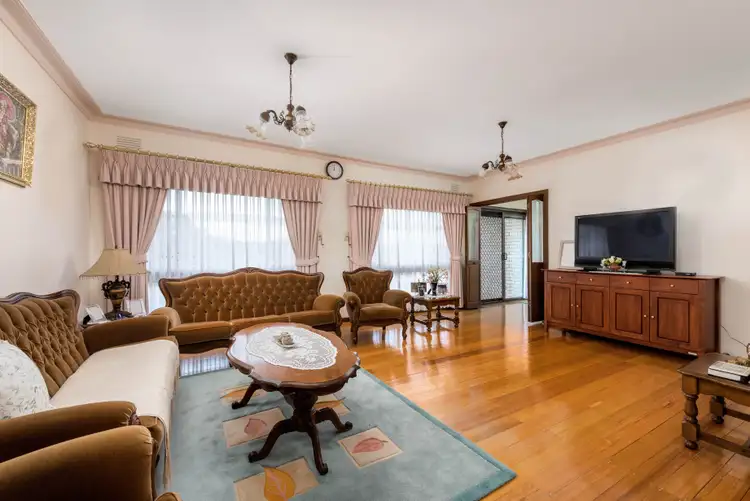 Second view of Homely house listing, 11 Shakespeare Drive, Bundoora VIC 3083