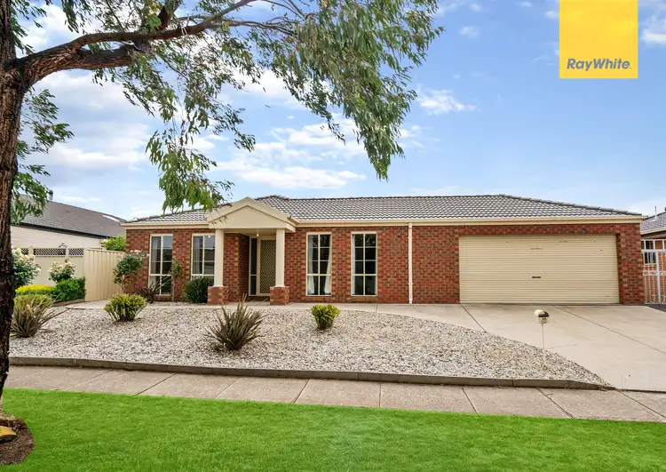 36 Skipton Street, Kurunjang VIC 3337