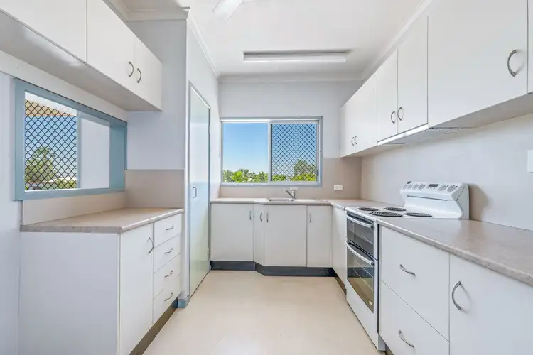 Fifth view of Homely unit listing, 2 Lurline Drive, Proserpine QLD 4800