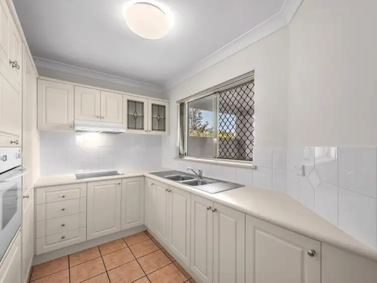 Fourth view of Homely unit listing, 4/34 Elliott Street, Hawthorne QLD 4171
