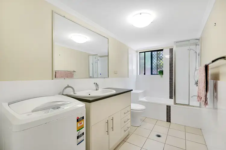 Fifth view of Homely unit listing, 2/130 YORK Street, Nundah QLD 4012