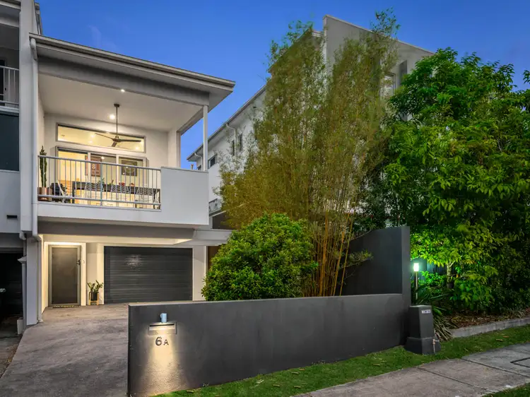 6a Gary Street, Morningside QLD 4170