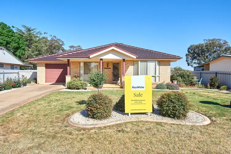72 Iverach Street, Coolamon NSW 2701