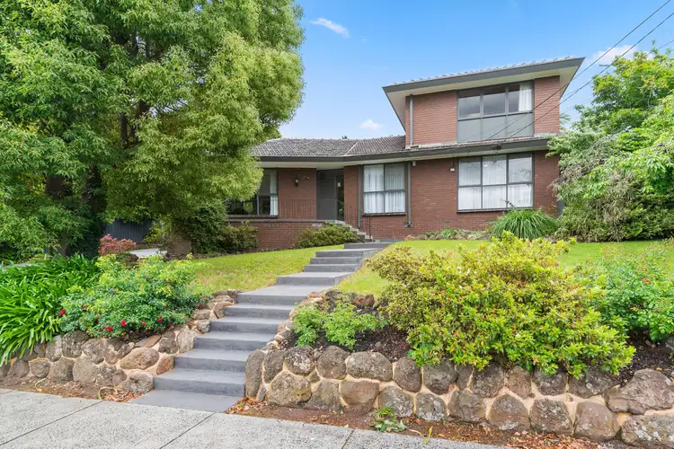 91 Winyard Drive, Mooroolbark VIC 3138