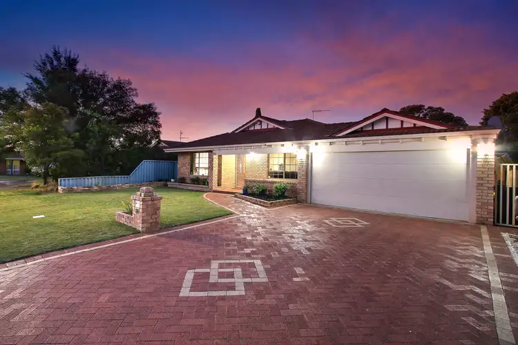 38 Phoenix Drive, Kenwick WA 6107