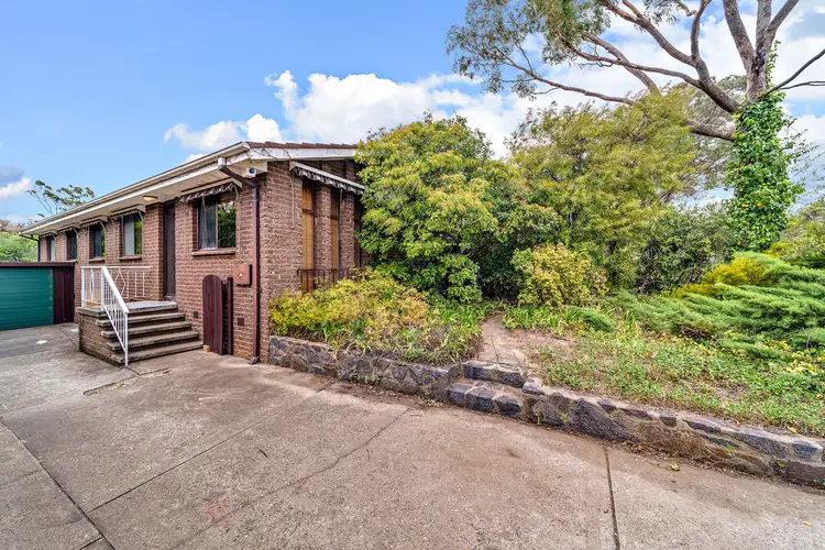 6 Eaves Street, Holt ACT 2615