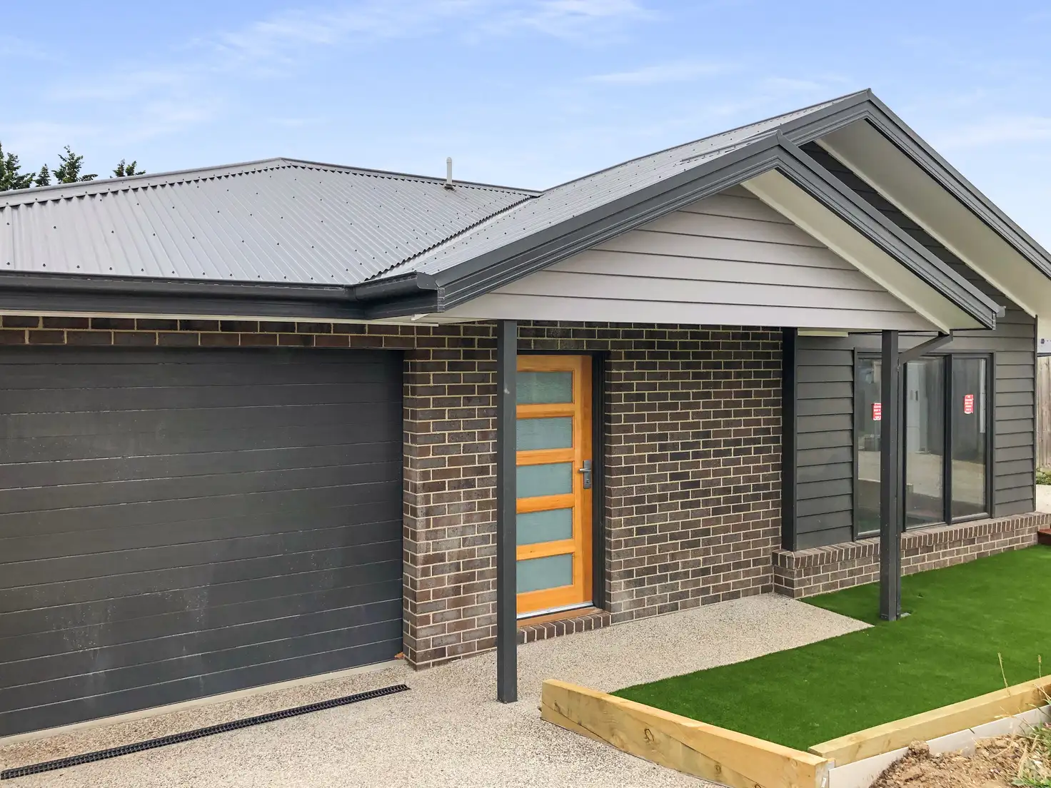 Main view of Homely unit listing, 1/56 Moruya Drive, Grovedale VIC 3216