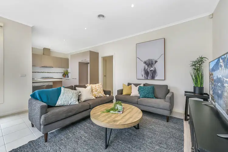 Fourth view of Homely house listing, 2/17 Greystoke Court, Berwick VIC 3806