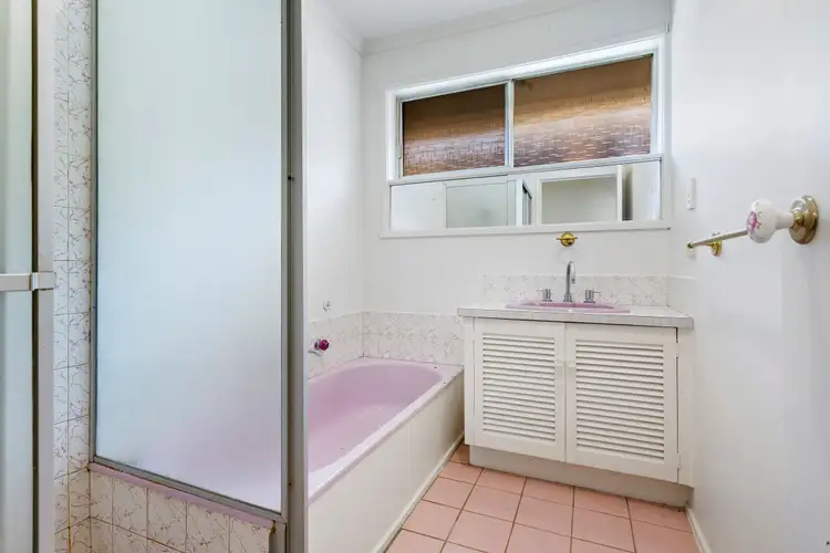 Sixth view of Homely house listing, 9 Canberra Grove, Lalor VIC 3075