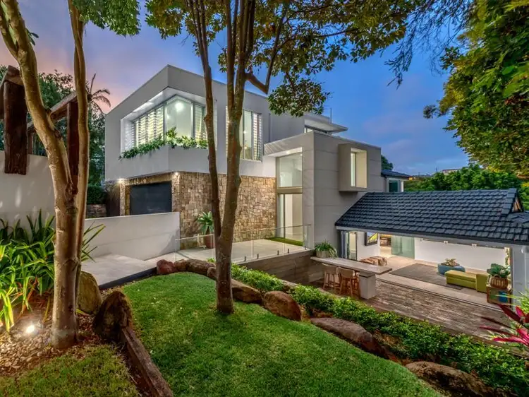 76 Main Avenue, Balmoral QLD 4171