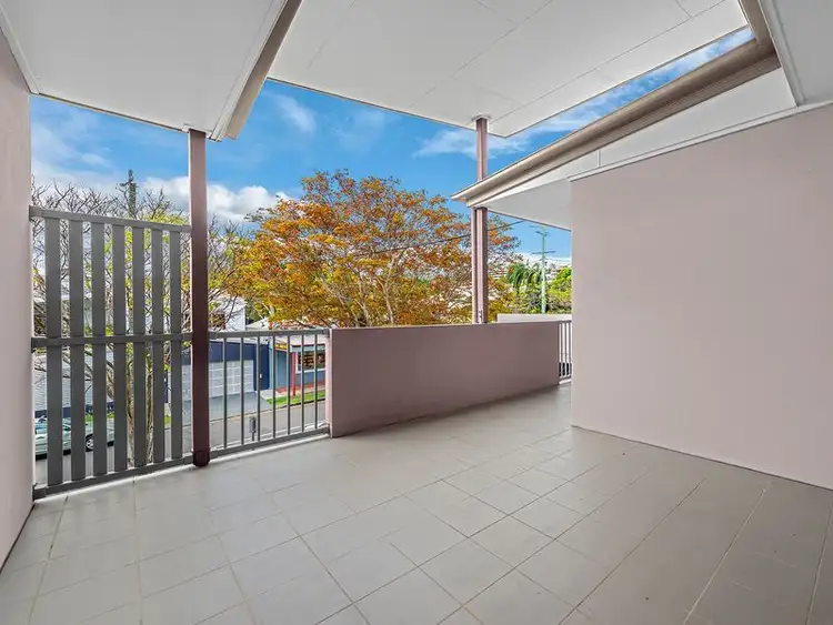 Fifth view of Homely apartment listing, 6/208 Riding Road, Balmoral QLD 4171
