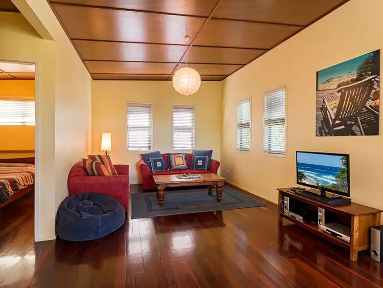 Second view of Homely house listing, 2/42 Booran Street, Point Lookout QLD 4183