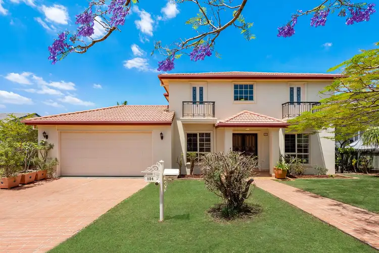 136 Cribb Road, Carindale QLD 4152