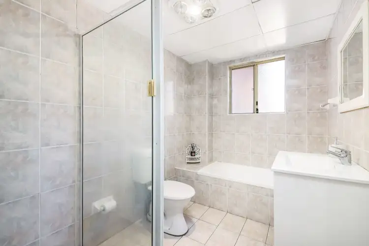 Sixth view of Homely unit listing, 4/18-22 Conway Road, Bankstown NSW 2200