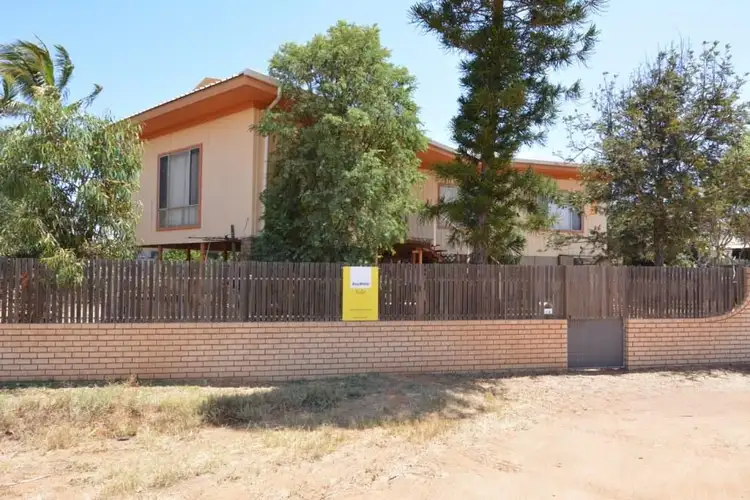 14 James Street, Carnarvon WA 6701
