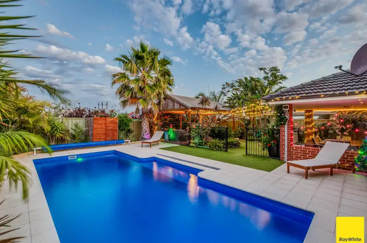 27 Raeburn Crescent, Landsdale WA 6065