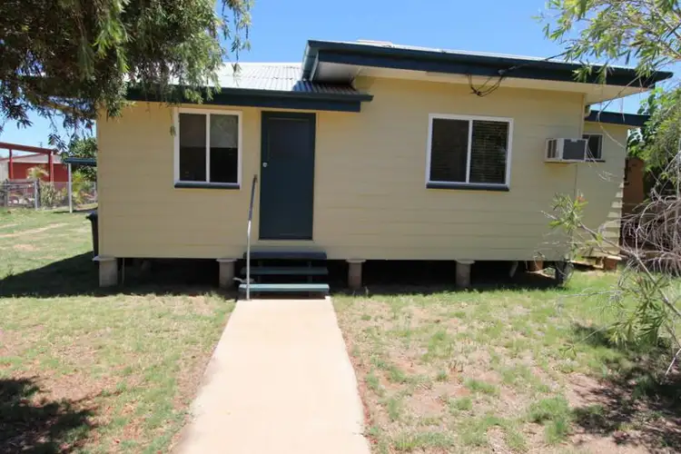 11 Chester Street, Charleville QLD 4470