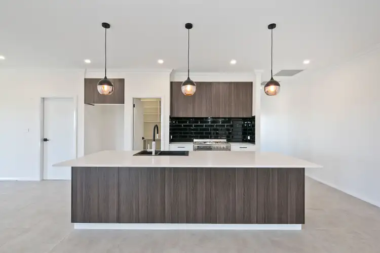 Fourth view of Homely house listing, 5 Voyager Avenue, Goulburn NSW 2580