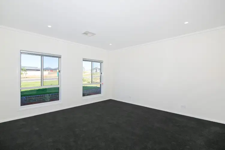 Sixth view of Homely house listing, 5 Voyager Avenue, Goulburn NSW 2580