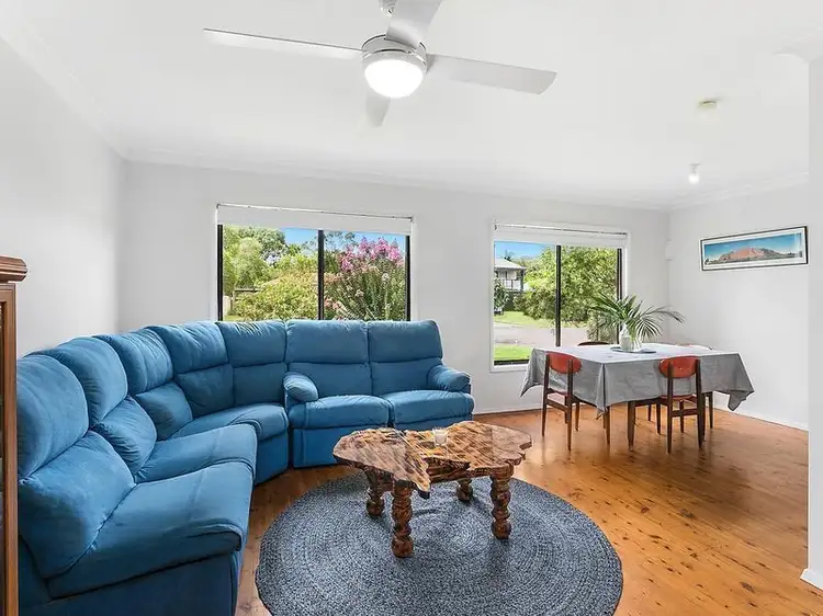 Second view of Homely house listing, 7 Jean Avenue, Berkeley Vale NSW 2261