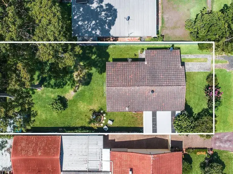 Third view of Homely house listing, 7 Jean Avenue, Berkeley Vale NSW 2261