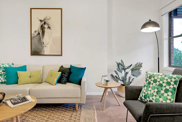 Fifth view of Homely house listing, 30 Chelsworth Loop, Craigieburn VIC 3064