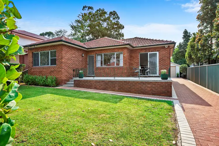 28 Redgrave Road, Normanhurst NSW 2076