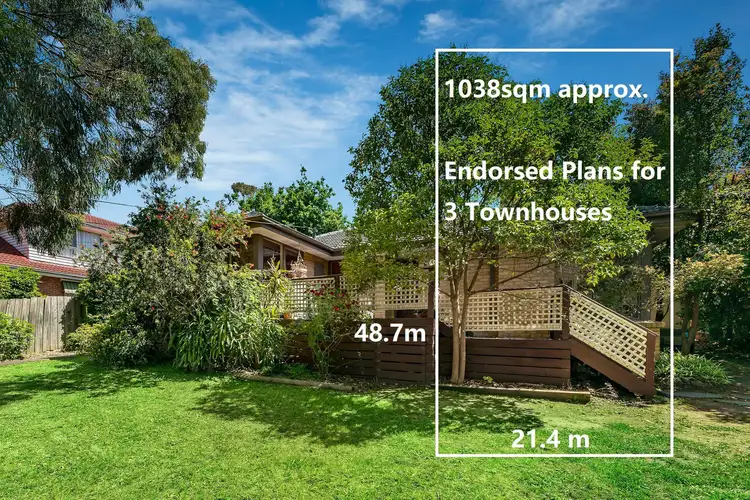 27 McGhee Avenue, Mitcham VIC 3132