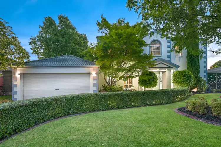 32 Edgbaston Circuit, Berwick VIC 3806