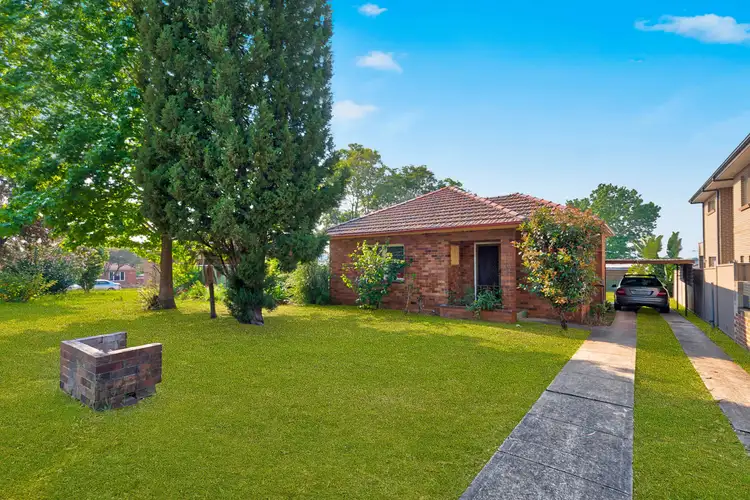 8 Vignes Street, Ermington NSW 2115