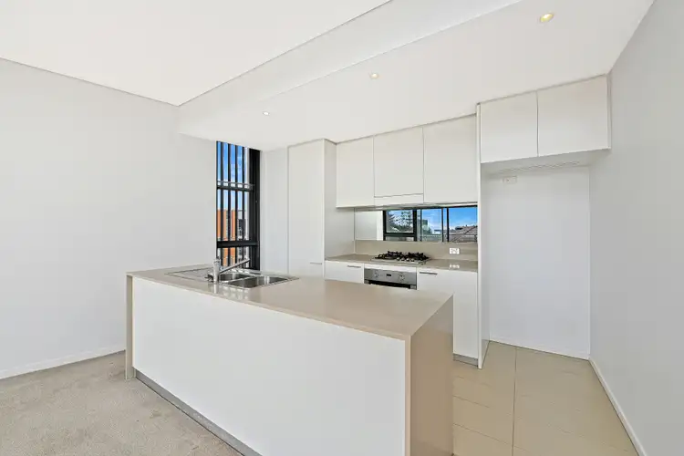 Sixth view of Homely apartment listing, 311/2-8 Pine Avenue, Little Bay NSW 2036